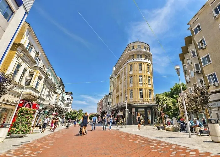 Διαμέρισμα Next To Sea Garden Suitable For 4 Persons *