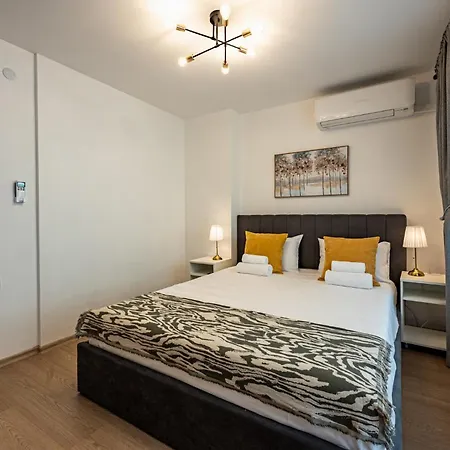 Апартаменты Next To Sea Garden Suitable For 4 Persons Варна