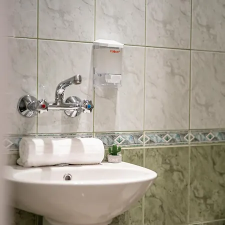 Апартаменты Next To Sea Garden Suitable For 4 Persons