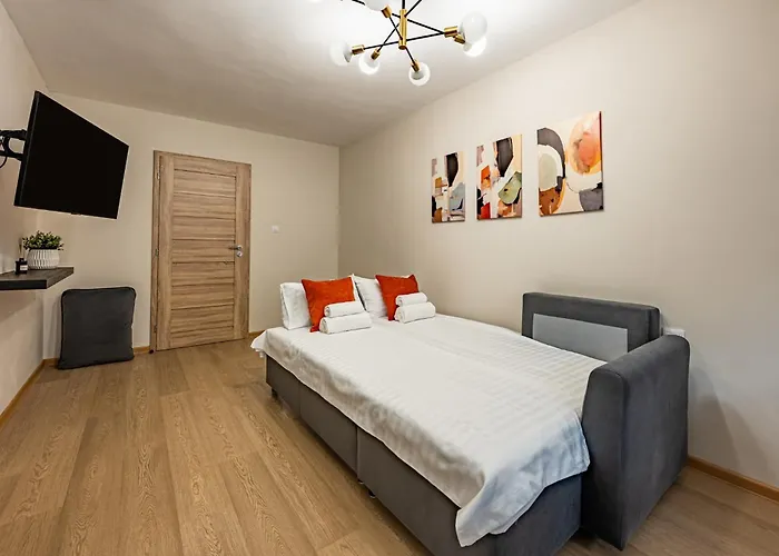 Next To Sea Garden Suitable For 4 Persons Apartment *