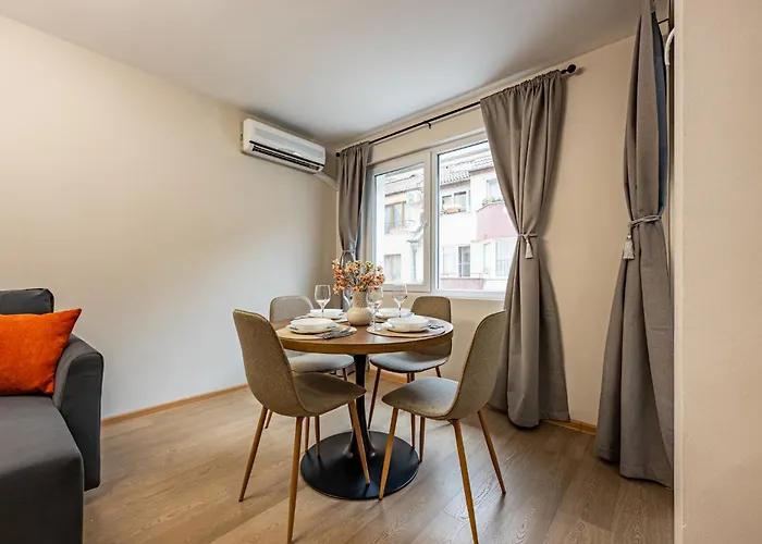 Appartamento Next To Sea Garden Suitable For 4 Persons