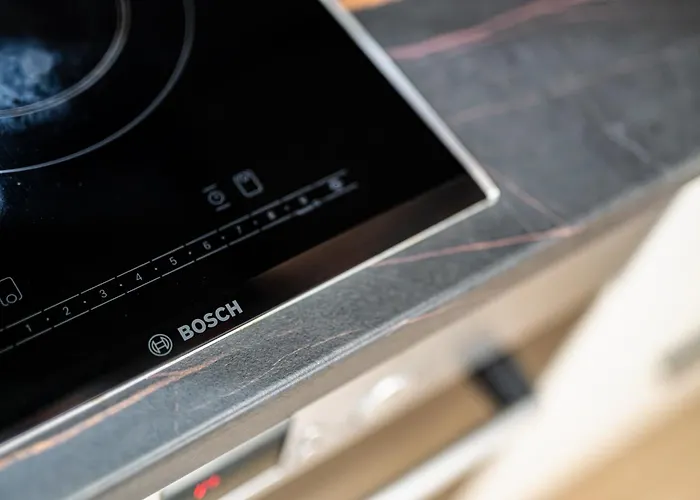 Apartment Next To Sea Garden Suitable For 4 Persons *