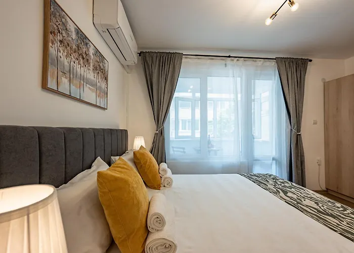 Next To Sea Garden Suitable For 4 Persons Apartment Varna